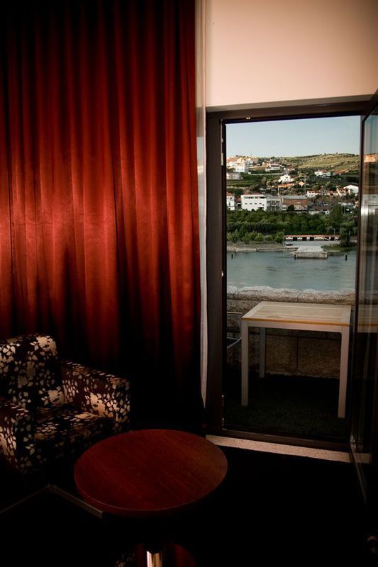 Douro River Hotel And Spa Cambres Quarto foto